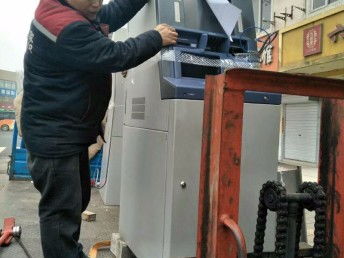 合肥經(jīng)開(kāi)鋼琴搬運(yùn)指南 專業(yè)搬鋼琴公司電話與搬家注意事項(xiàng)