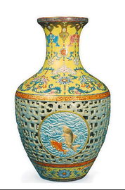 2010年中國(guó)文物藝術(shù)品拍賣(mài)市場(chǎng) 成交額突破502億，億元拍品引領(lǐng)風(fēng)潮